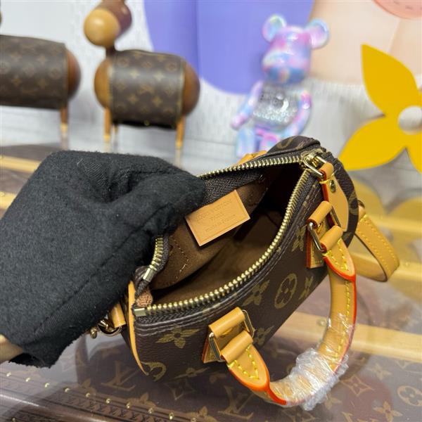 2026120163137132 810